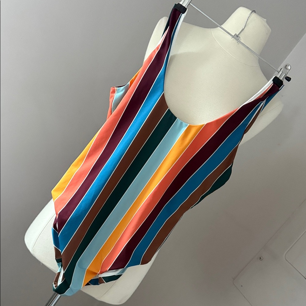 Faherty One-Piece Swimsuit – Medium